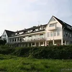 מלון Faehrhaus Am Rhein By Mayburgh 3*