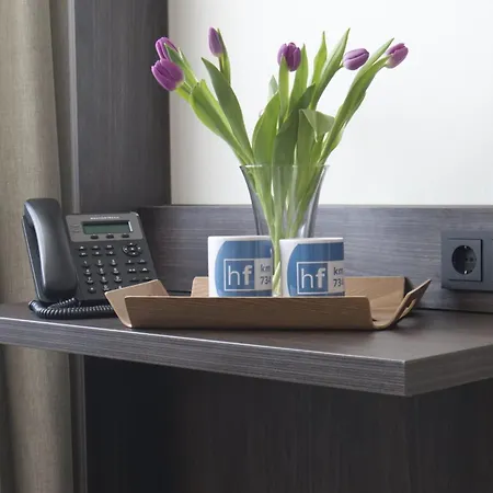 Hotel Faehrhaus Km734 Dusseldorf
