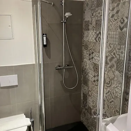 Faehrhaus Km734 Hotel