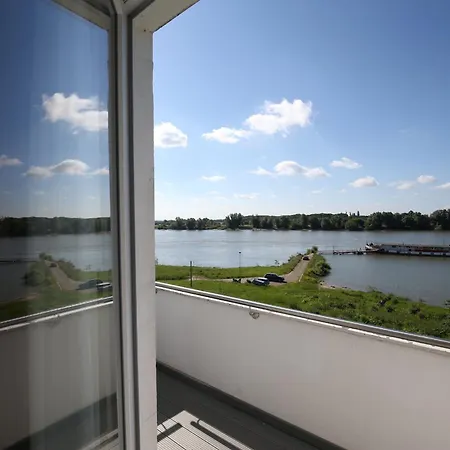 Faehrhaus Am Rhein By Mayburgh Düsseldorf