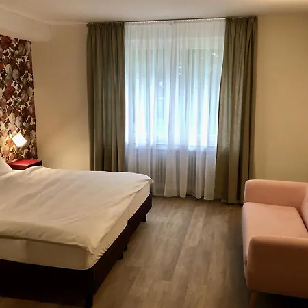 Faehrhaus Km734 Hotel