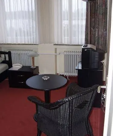 فندق مبيت وإفطار Hotel Faehrhaus Km734 3*