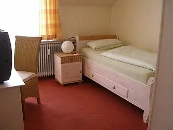 Hotel Faehrhaus Km734 فندق مبيت وإفطار دوسلدورف