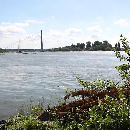 Faehrhaus Am Rhein By Mayburgh Отель